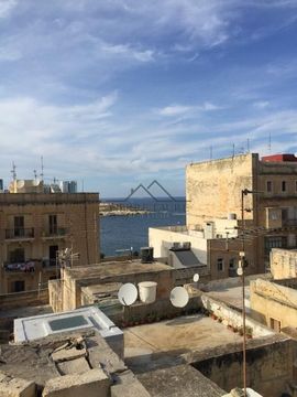 Townhouse in Valletta