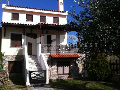 Detached house in Sithonia