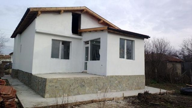 Detached house in Trastikovo