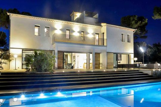Villa in Antibes