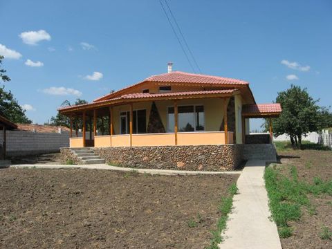 Detached house in Slaveevo
