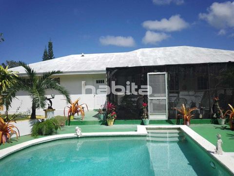 Apartment in North Andros