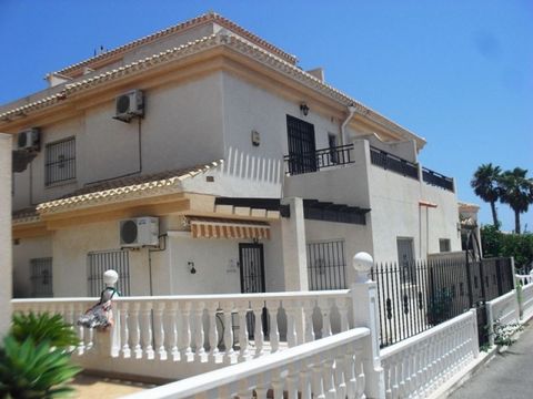 Townhouse in Playa Flamenca