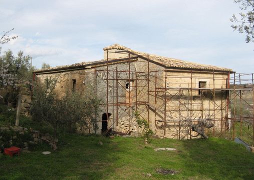 Detached house in Tocco da Casauria