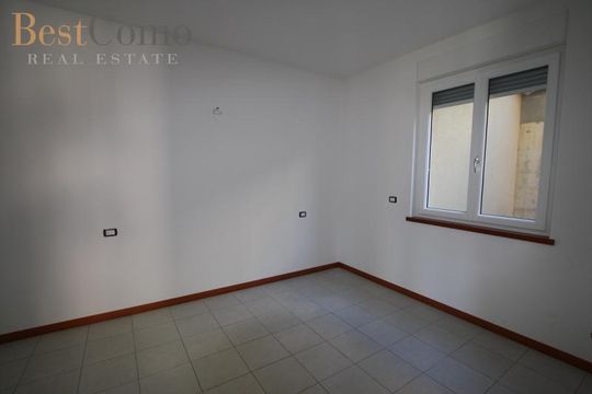 Apartment in Gera Lario