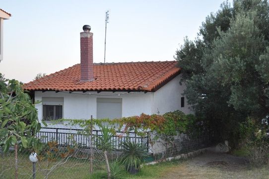 Cottage in Mola Kalyva