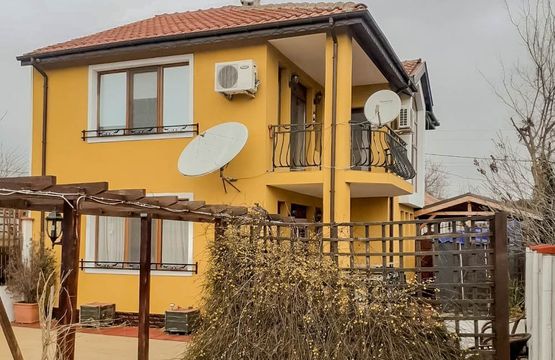 Detached house in Pomorie