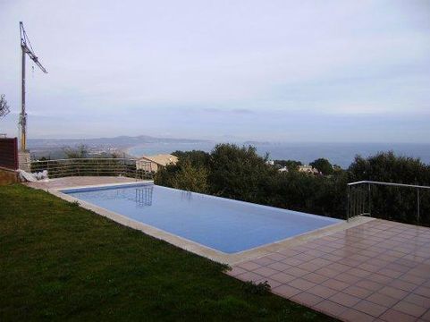 Detached house in Begur
