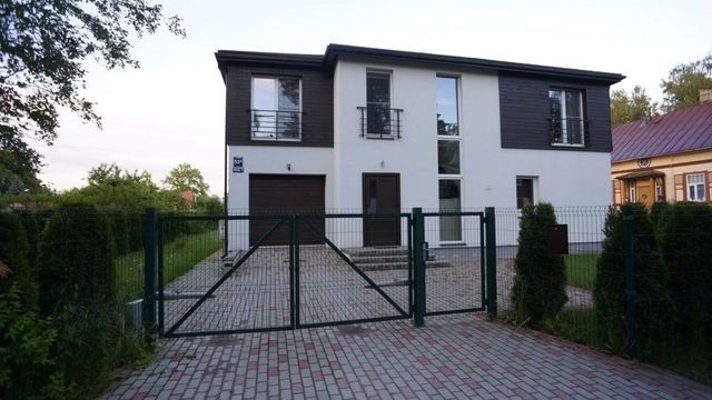 House in Melluzi