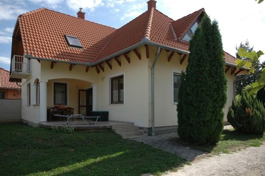 Detached house in Balatonszentgyörgy