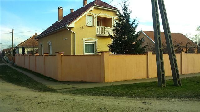 Detached house in Jaszalsoszentgyorgy
