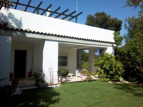 Cottage in Artemida