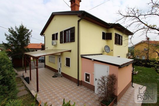 Villa in Koper