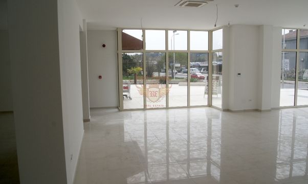 Commercial in Tivat
