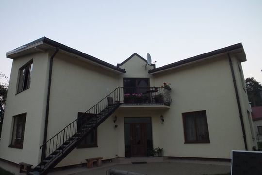 Detached house in Melluzi