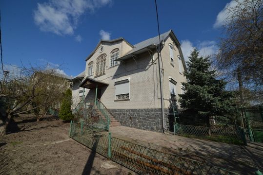 Detached house in Bucharest