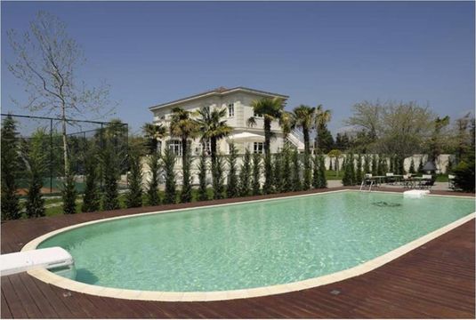 Villa in Thessaloniki