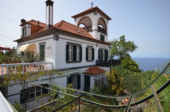 Villa in Funchal