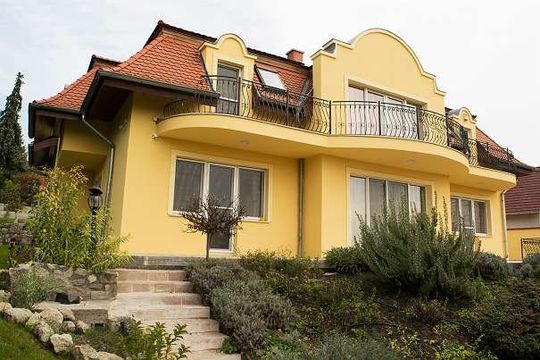 Detached house in Budapest