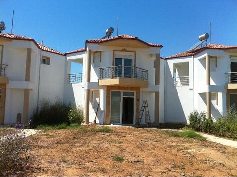 House in Paralia Dionisiou