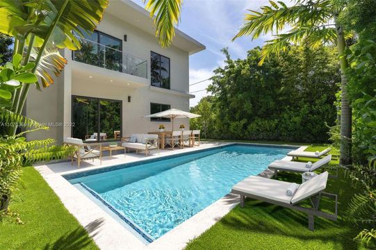 Villa in Miami